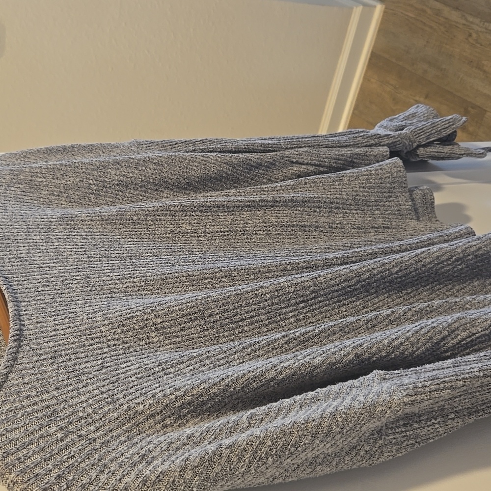 Lucky Brand Heather Gray Knit Top - Picture 8 of 9